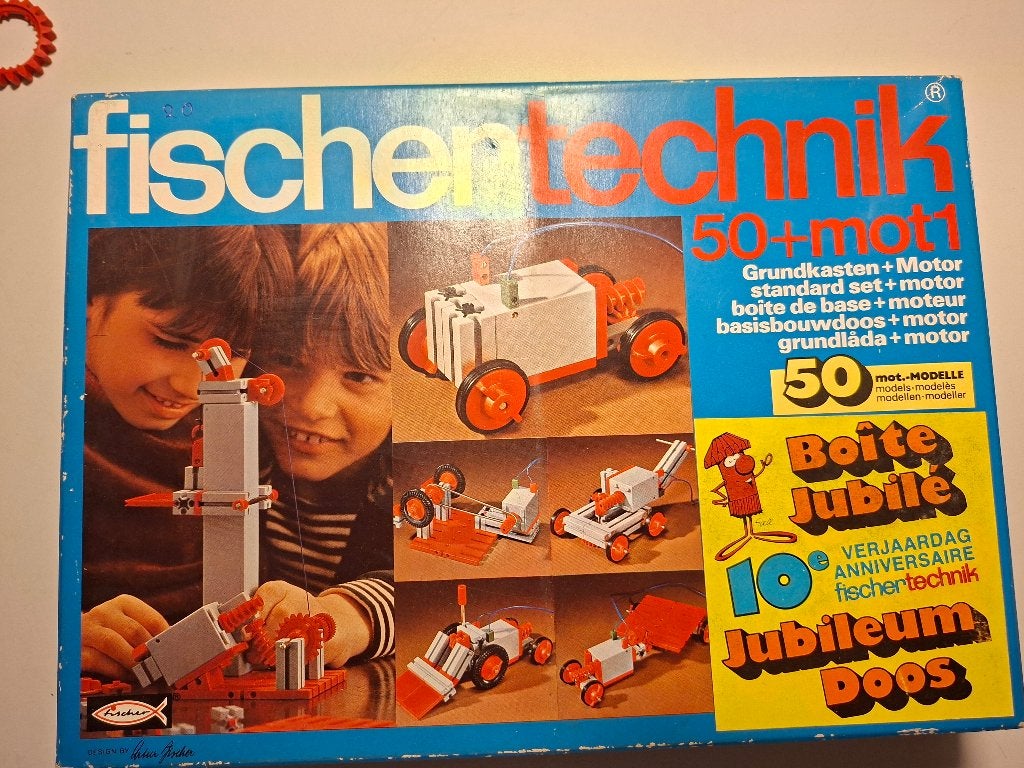 Fischer Technik doos met 50 en Mot1, Hobby en Vrije tijd, Ophalen of Verzenden