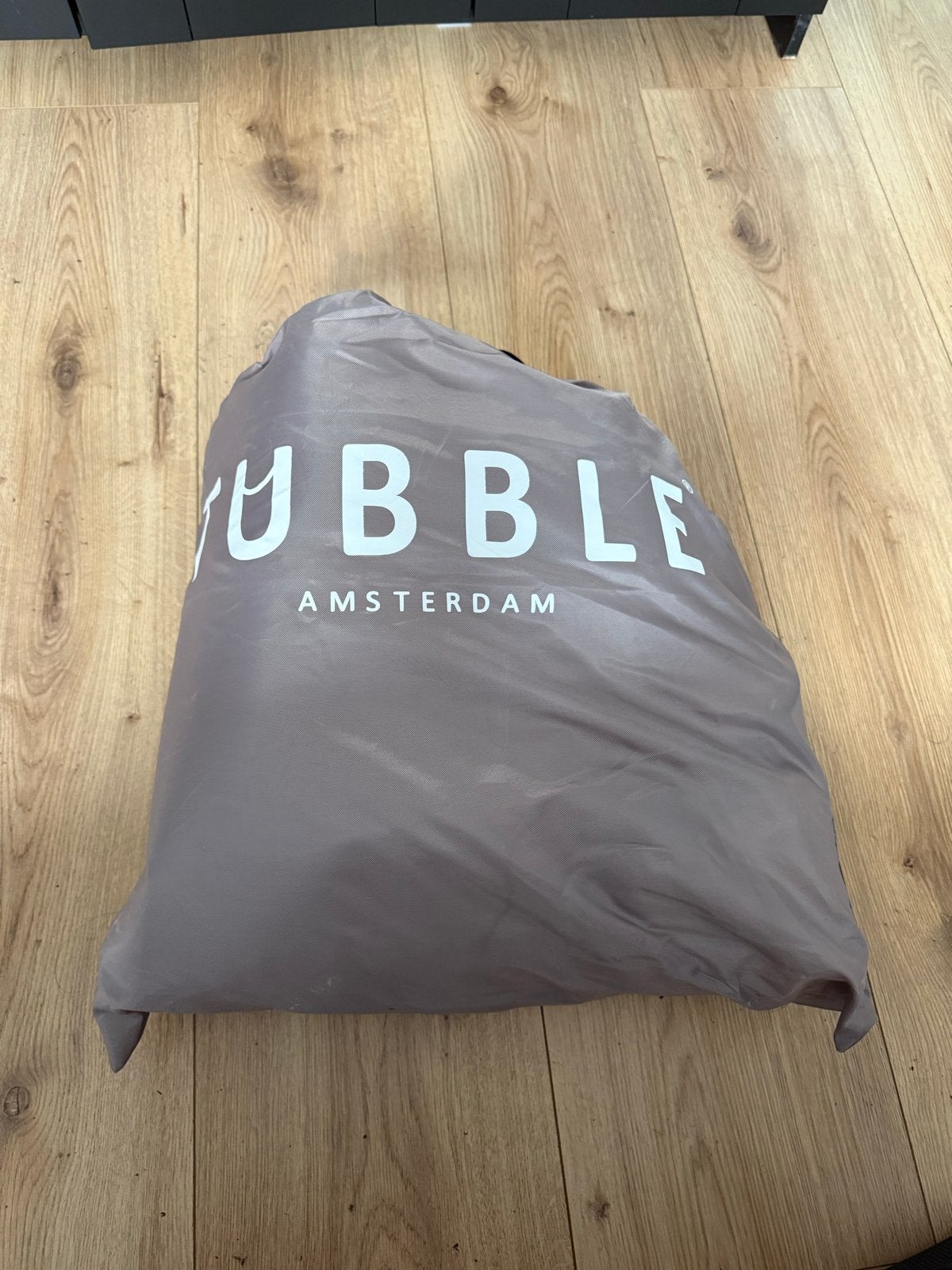 Tubble opblaasbaar bad, Ophalen, Zo goed als nieuw, Met bad
