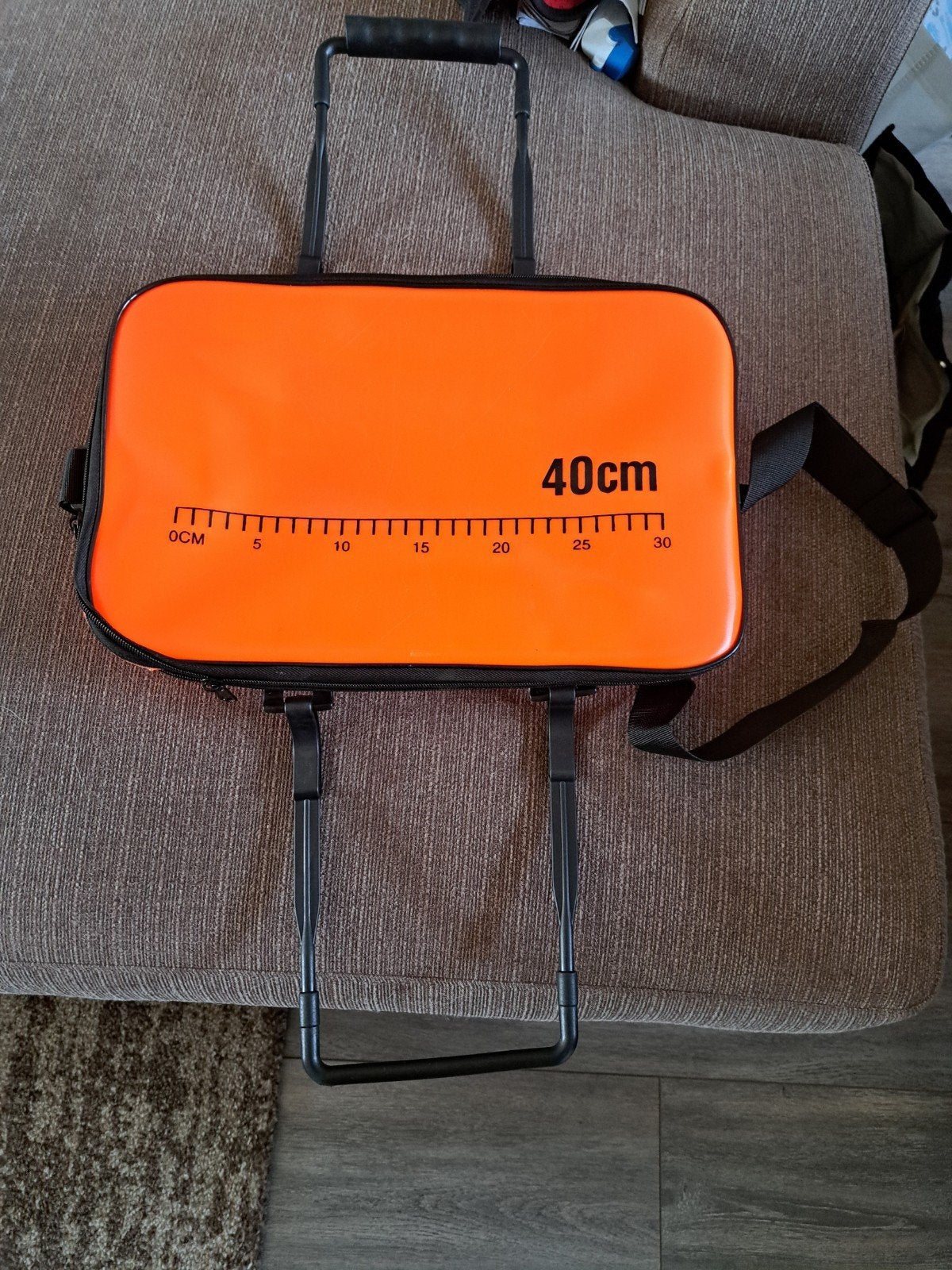 Nieuwe oranje viskoffer/tas met meetlint, Ophalen, Nieuw, Koffer of Tas