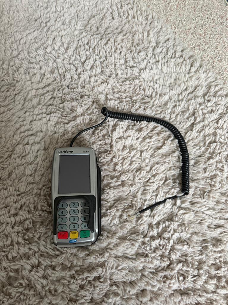 Verifone VX820 Pinapparaat, Ophalen, Zo goed als nieuw, Zwart