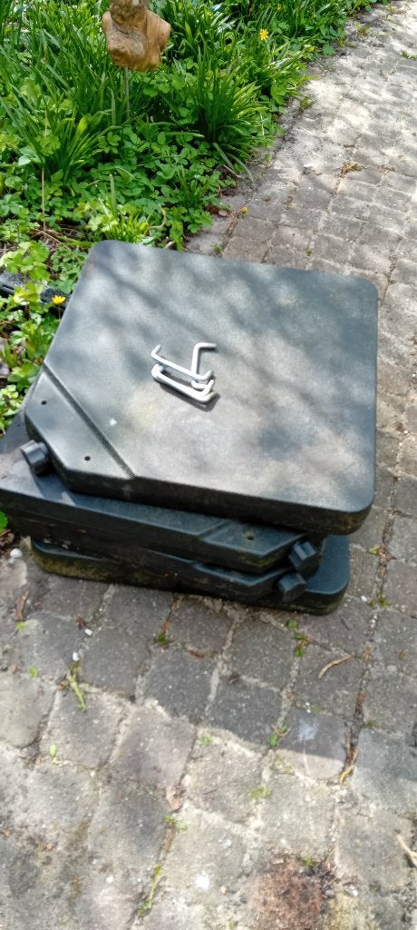 Watertegels voor zweefparasol, Tuin en Terras, Ophalen, Zo goed als nieuw, Zweefparasol, Waterdicht