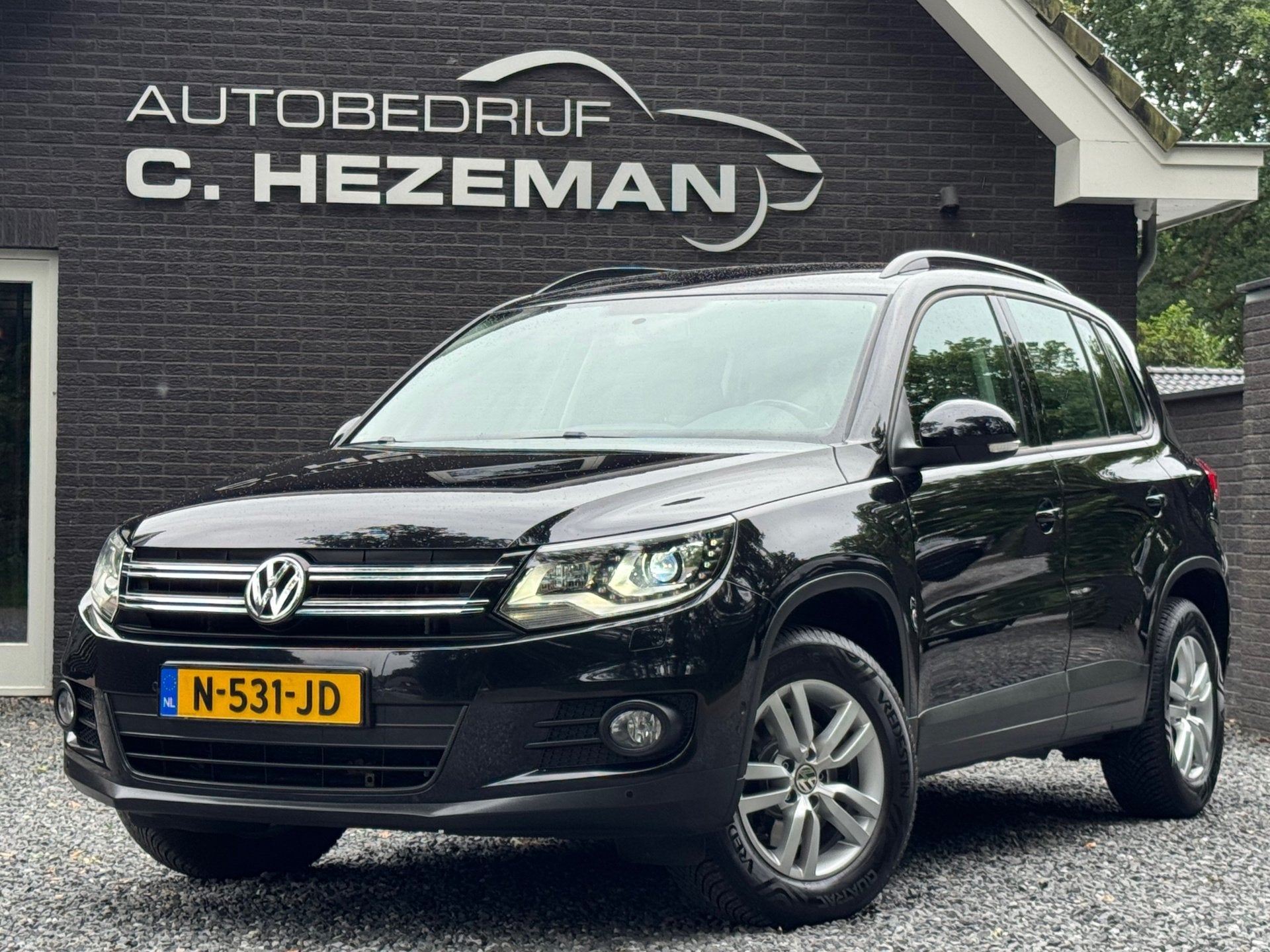 Volkswagen Tiguan 1.4 TSI Sport&Style Led Xenon Climate Cont, Voorwielaandrijving, Euro 5, Zwart, 4 cilinders