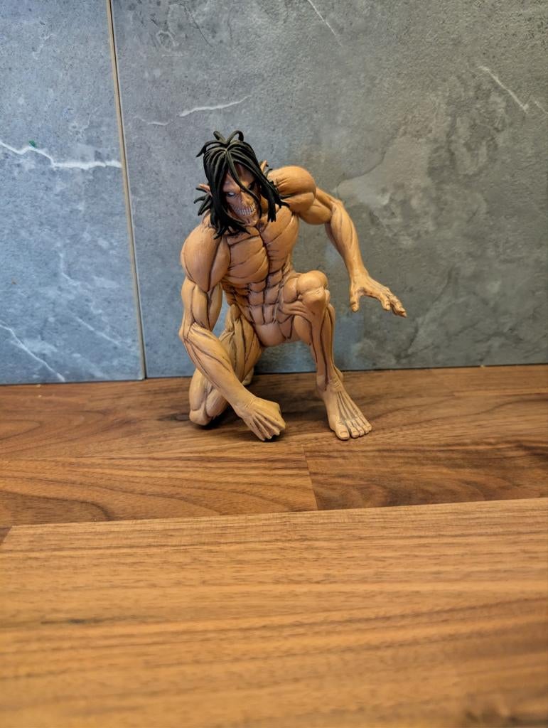 Attack On Titan - Attack Titan, Verzamelen, Poppetjes en Figuurtjes, Ophalen of Verzenden, Zo goed als nieuw