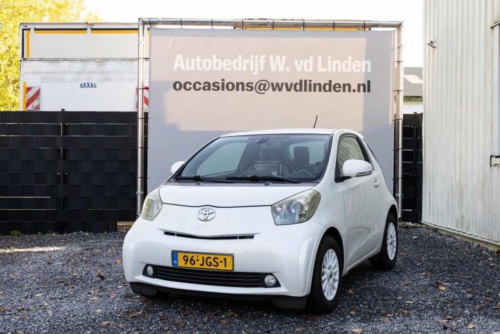 Toyota iQ 1.0 VVTi Aspiration, Gebruikt, Verwarmde buitenspiegels, 4 stoelen, Origineel Nederlands