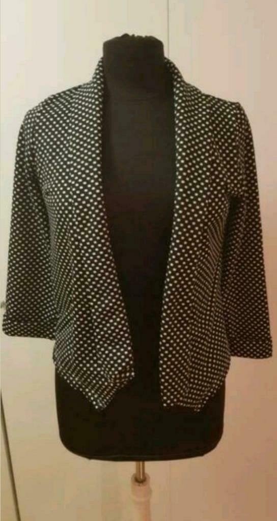 Prachtig zwart-wit polkadot vestje -  maat M, Kleding | Dames, Ophalen of Verzenden, Zo goed als nieuw, Maat 38/40 (M), Zwart
