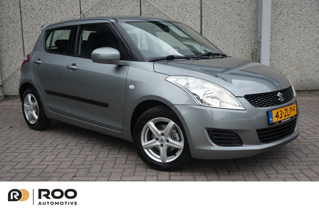 Suzuki Swift 1.2 Bandit EASSS Nieuwe versnellingsbak+koppl.!, Auto's, Voorwielaandrijving, Gebruikt, 4 cilinders, Stoelverwarming