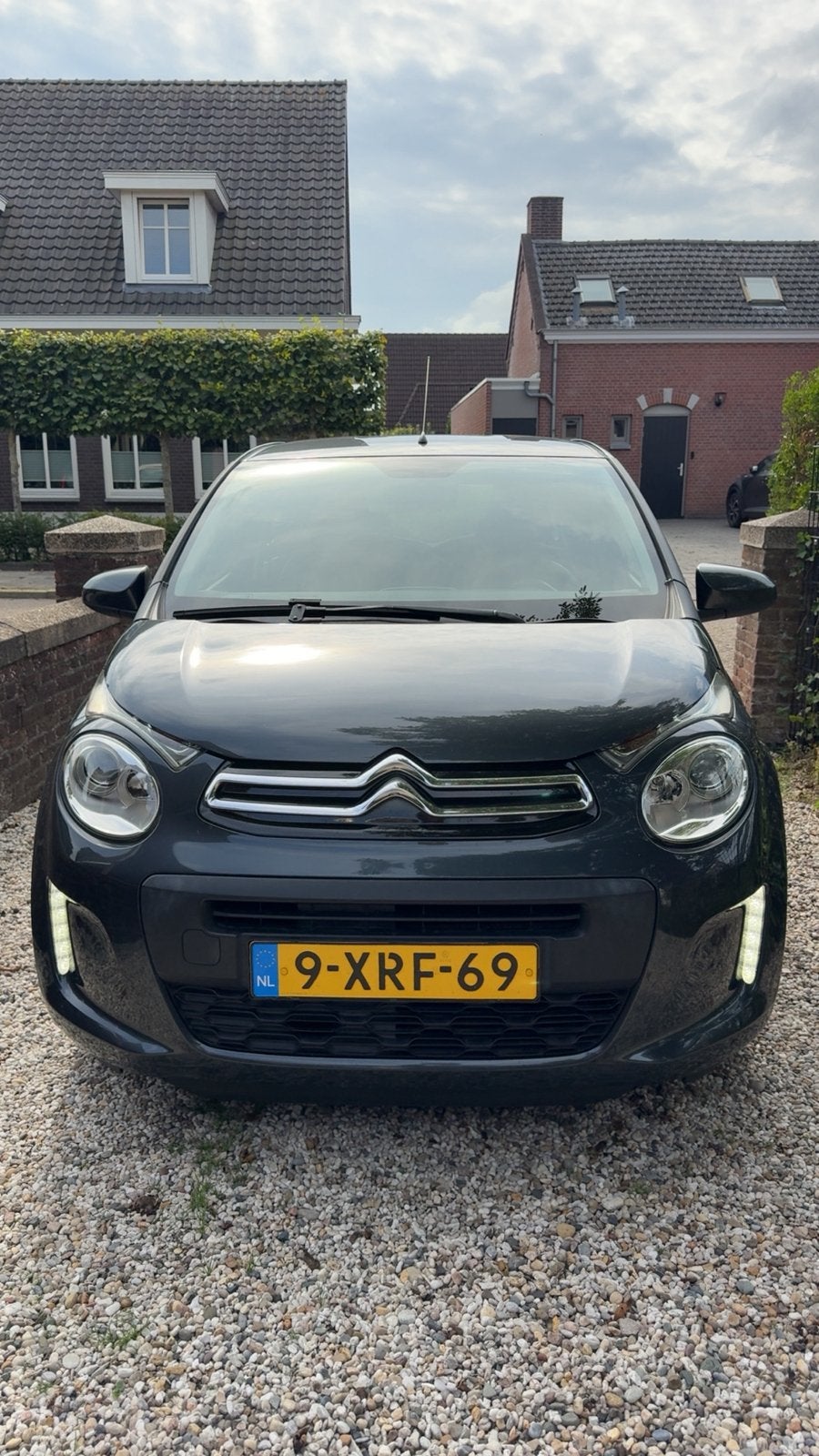Citroën C1 1.0 E-vti 68 5-DRS 2014 Grijs, Auto's, Voorwielaandrijving, 31 €/maand, 4 stoelen, C1