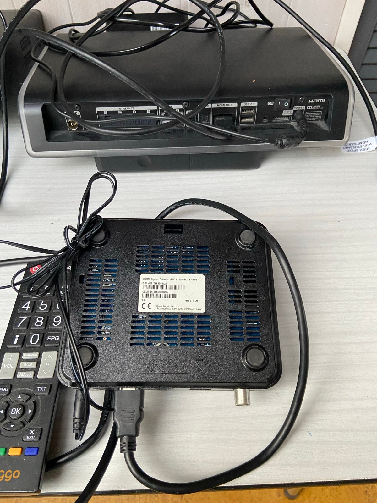 Diverse decoders en harddiskrecorders met afstandsbediening, Ophalen of Verzenden, Gebruikt, Decoder