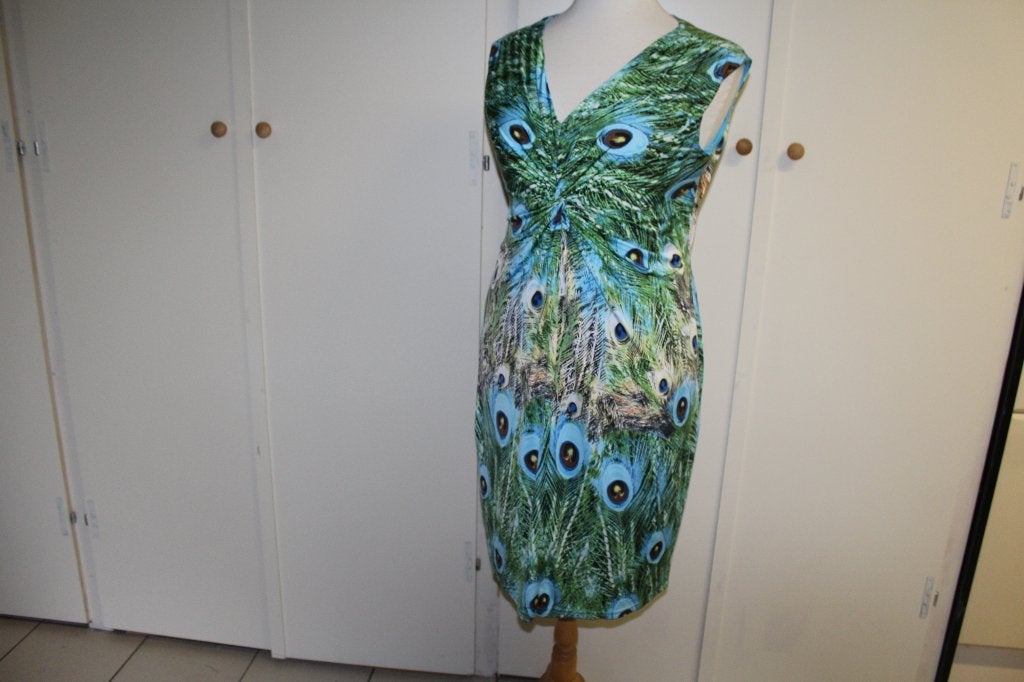 Joseph Ribkoff elegant pauwveren/print jurk mt 44, Kleding | Dames, Jurken, Overige kleuren, Verzenden, ., Maat 42/44 (L)