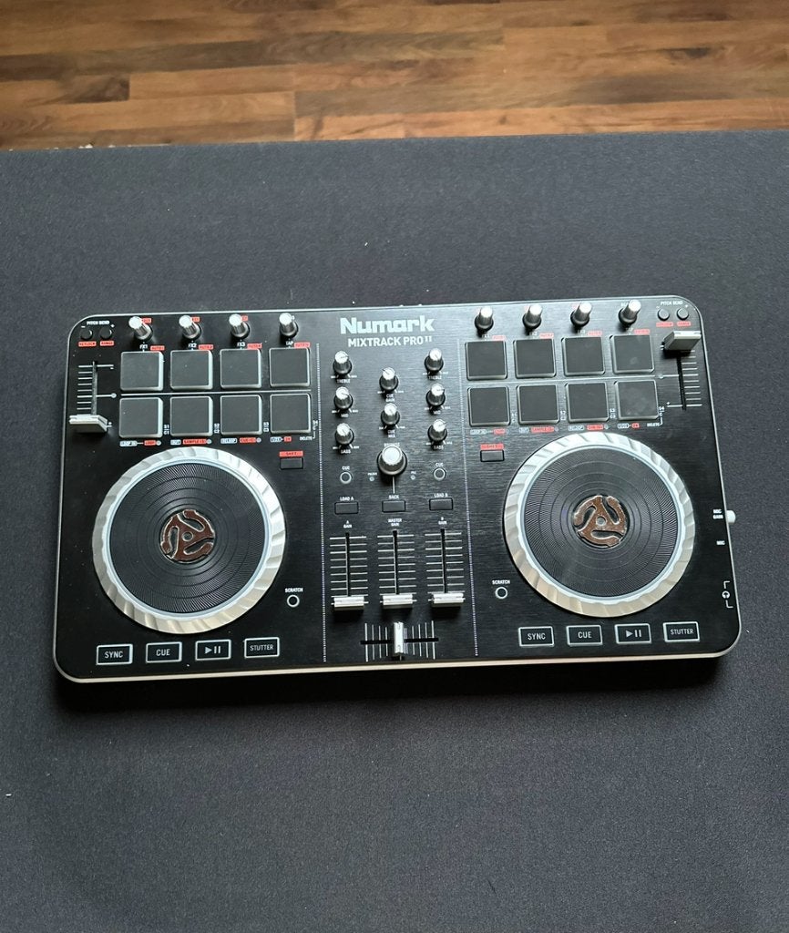 Numark Mixtrack Pro II, DJ set, Ophalen of Verzenden, Zo goed als nieuw, Dj-set, Numark