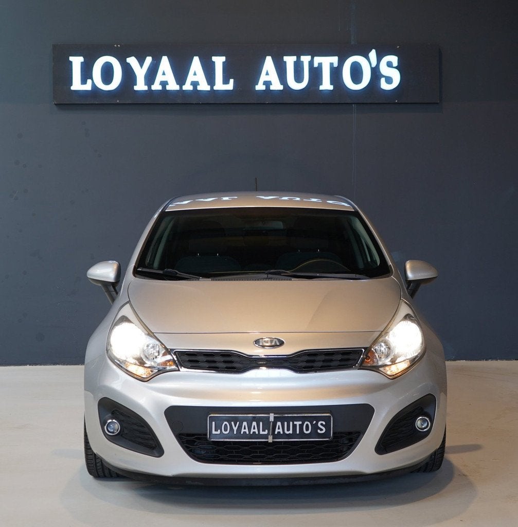 Kia Rio 1.2 CVVT Super Pack | AIRCO | CRUISE|PDC |ELEK.RAMEN, Auto's, Voorwielaandrijving, Euro 5, 4 cilinders, Bedrijf