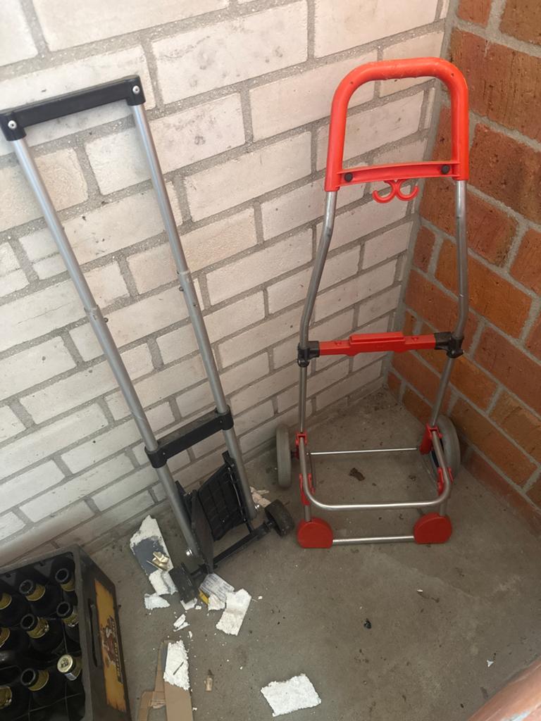 Steekwagen en transportkar - Handige helpers, 60 tot 80 liter, Ophalen of Verzenden, Gebruikt, Steekwagen