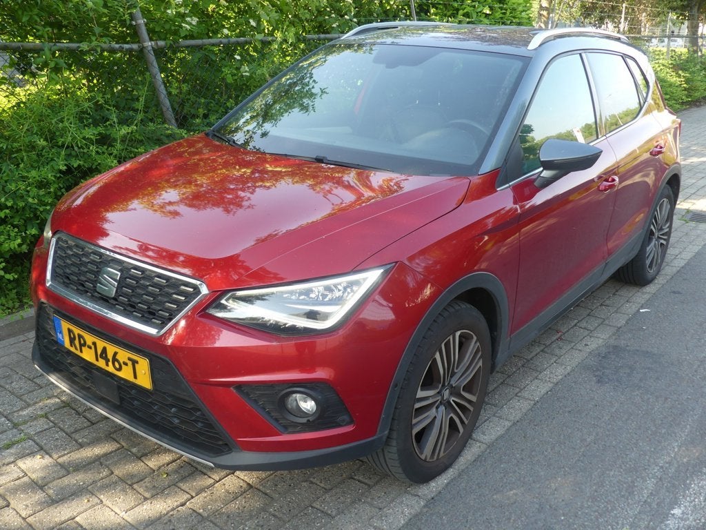 Seat Arona 1.0 TSI Xcell Launch - Automaat - EXPORTPRICE - L, Auto's, Seat, Gebruikt, 116 pk, 49 €/maand, Origineel Nederlands