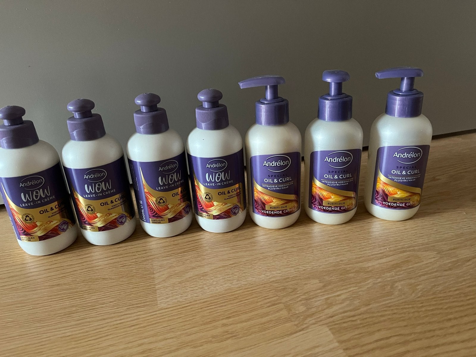 Andrélon WOW Leave-in Crème & Special Oil & Curl, Ophalen of Verzenden, Nieuw, Haarverzorger of -hersteller