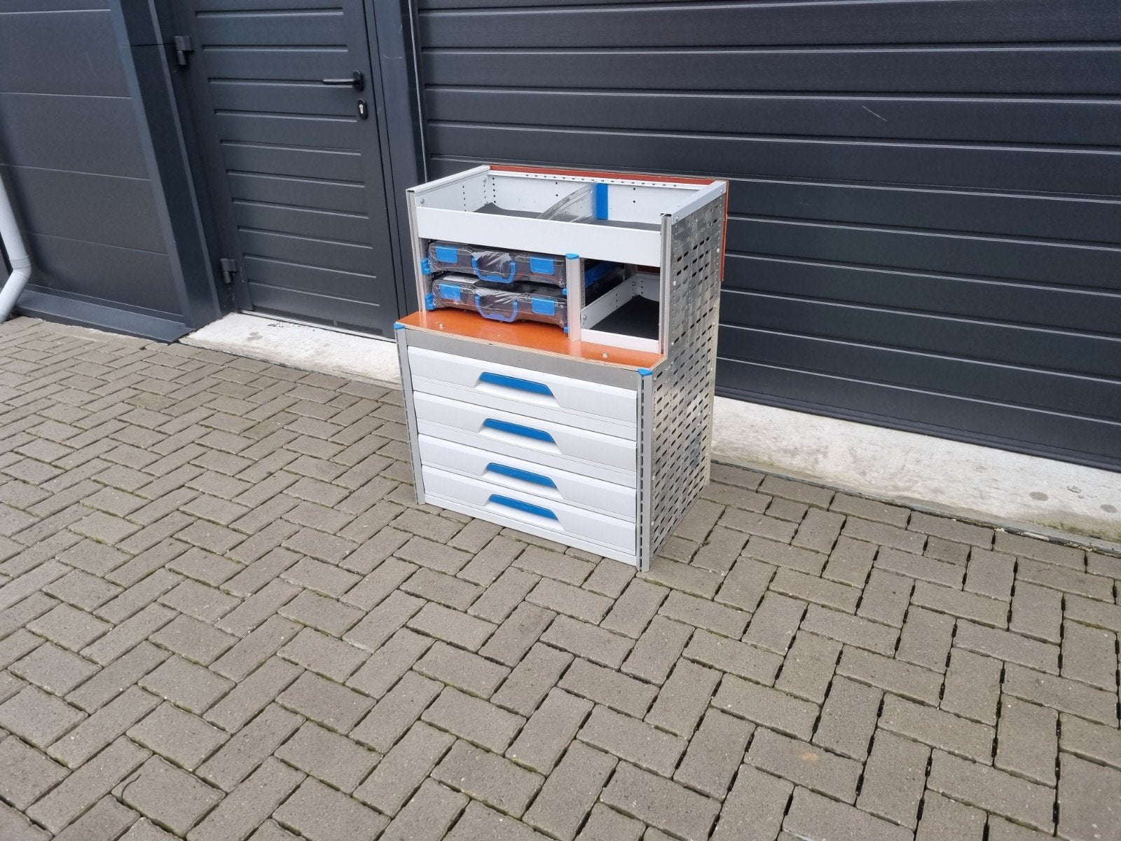 sortimo bedrijfswagen inrichting bedrijfswageninrichting, Ophalen