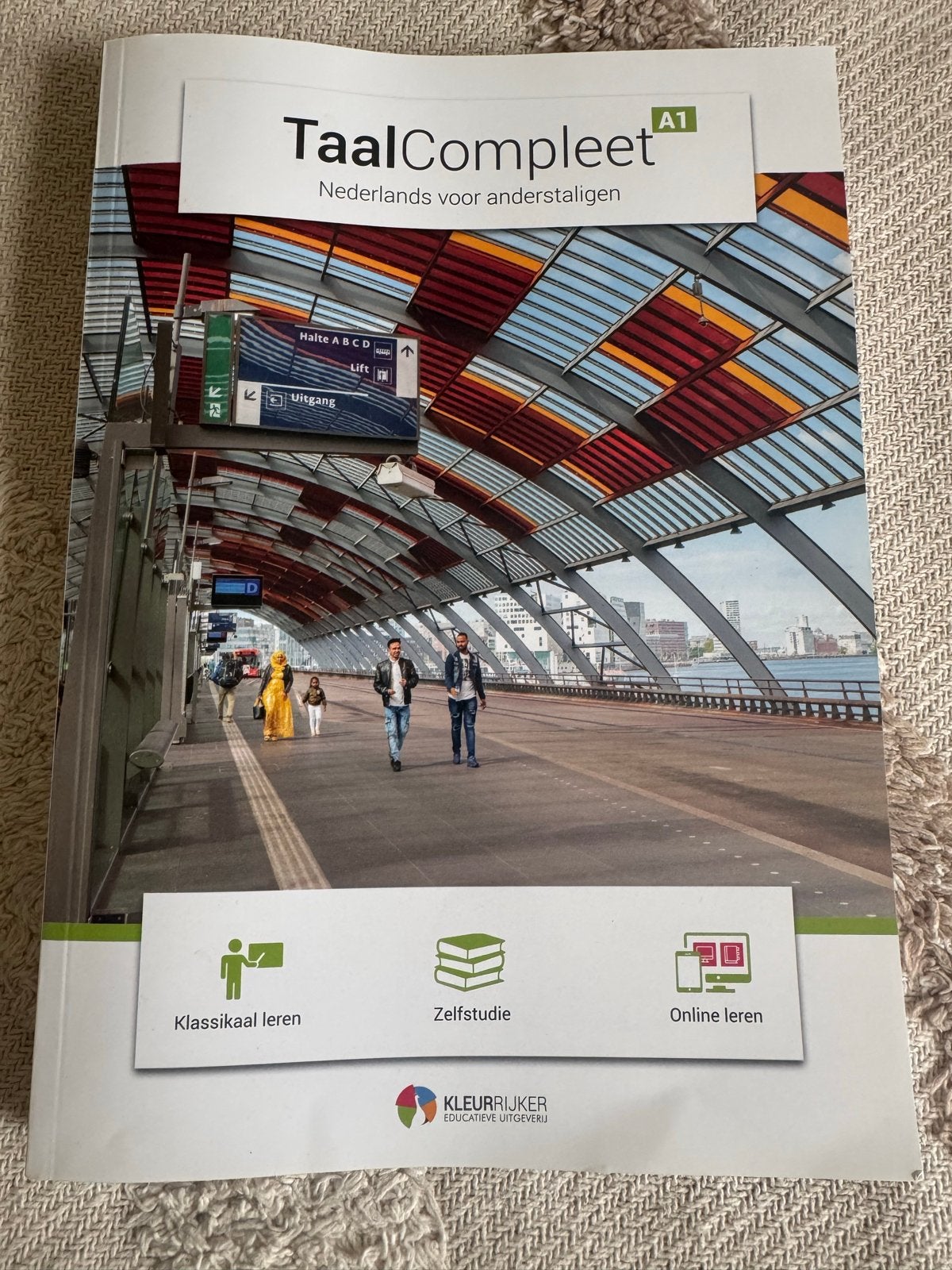 TaalCompleet A1: Nederlands voor anderstaligen (Nieuw), Ophalen, Nieuw, Non-fictie