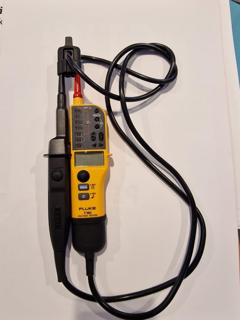 Fluke T150 Spanningstester, Doe-het-zelf en Verbouw, Meetapparatuur, Ophalen, Multimeter