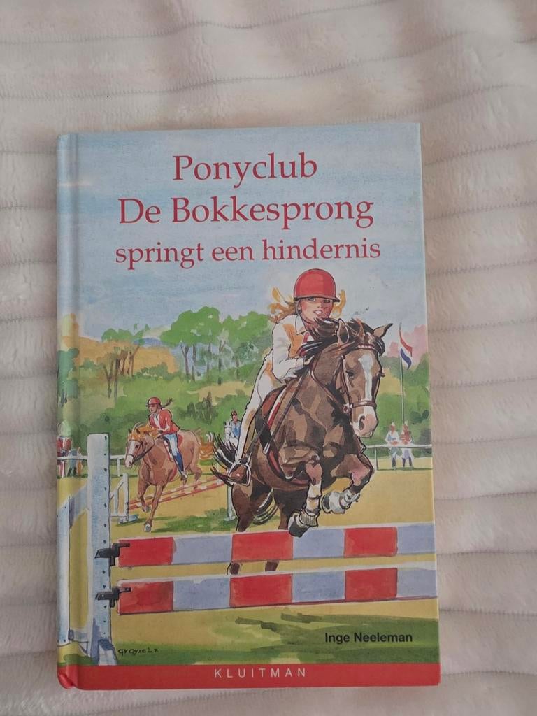 Ponyclub De Bokkesprong springt een hindernis, Boeken, Ophalen, Zo goed als nieuw, Inge Neeleman, Fictie