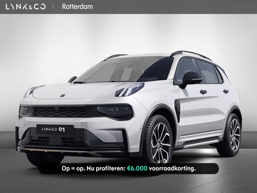 Lynk & Co 01 | CORE | UIT VOORRAAD LEVERBAAR! | | Achteruitr, Auto's, Automaat, 1800 kg, Zwart, 4 cilinders