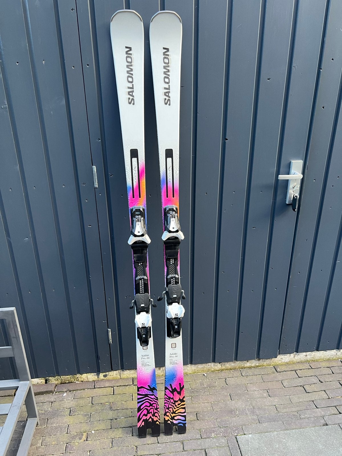Gloednieuwe Salomon Addikt Pro 66 ski's - 177cm, Ophalen, 160 tot 180 cm, Nieuw, Salomon