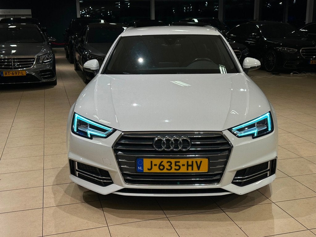 Audi A4 Avant 2.0 TFSI ultra S-LINE/VIRTUAL/KEYLESS/LEDER/AU, Auto's, Audi, Gebruikt, 1984 cc, 1435 kg, Wit