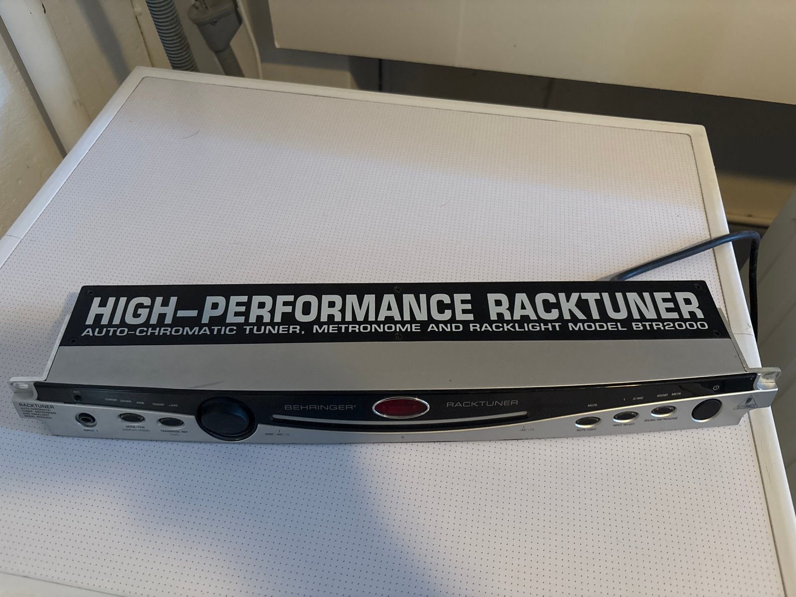 Behringer BTR2000 Racktuner - High-Performance, Ophalen of Verzenden, Gebruikt