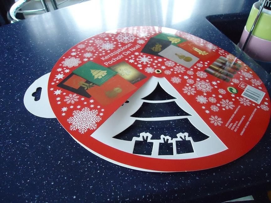 kerstsjabloon met 6 figuren er op karton, Ophalen of Verzenden, Zo goed als nieuw