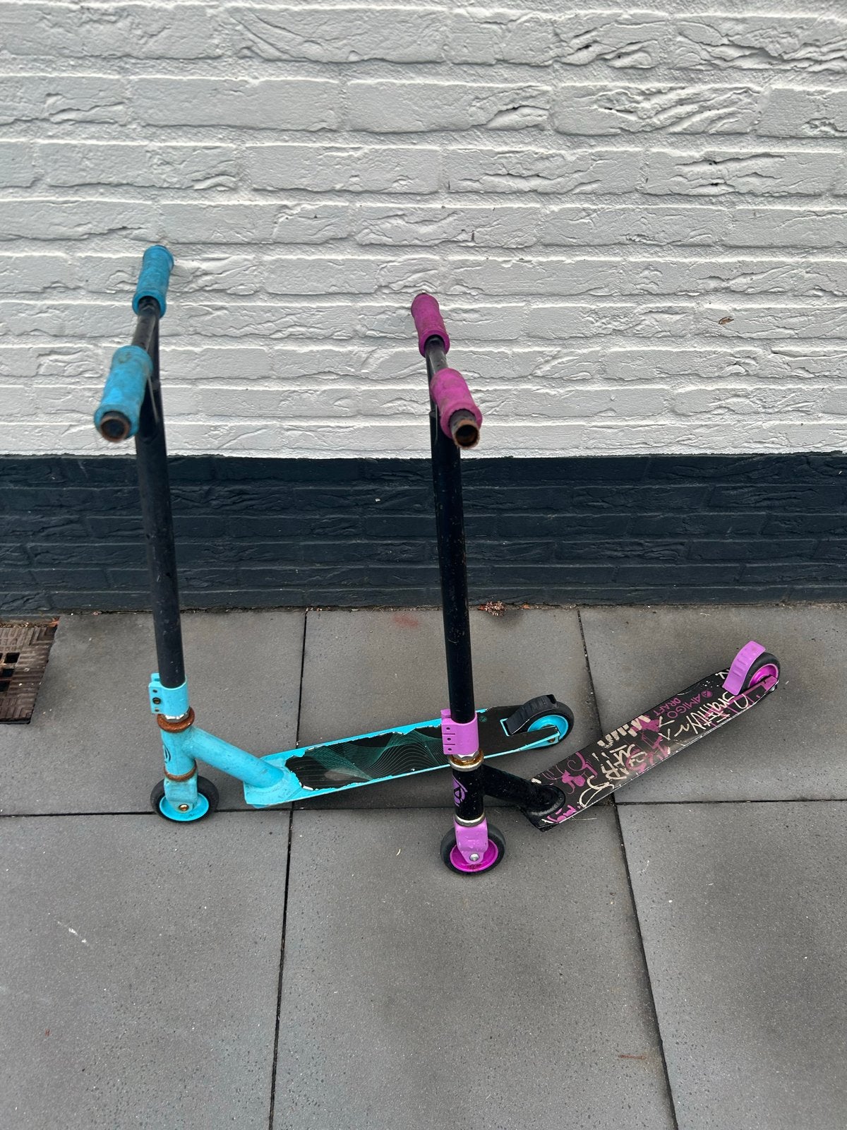 Amigo stuntsteps (2 stuks), Ophalen, Gebruikt, Gewone step