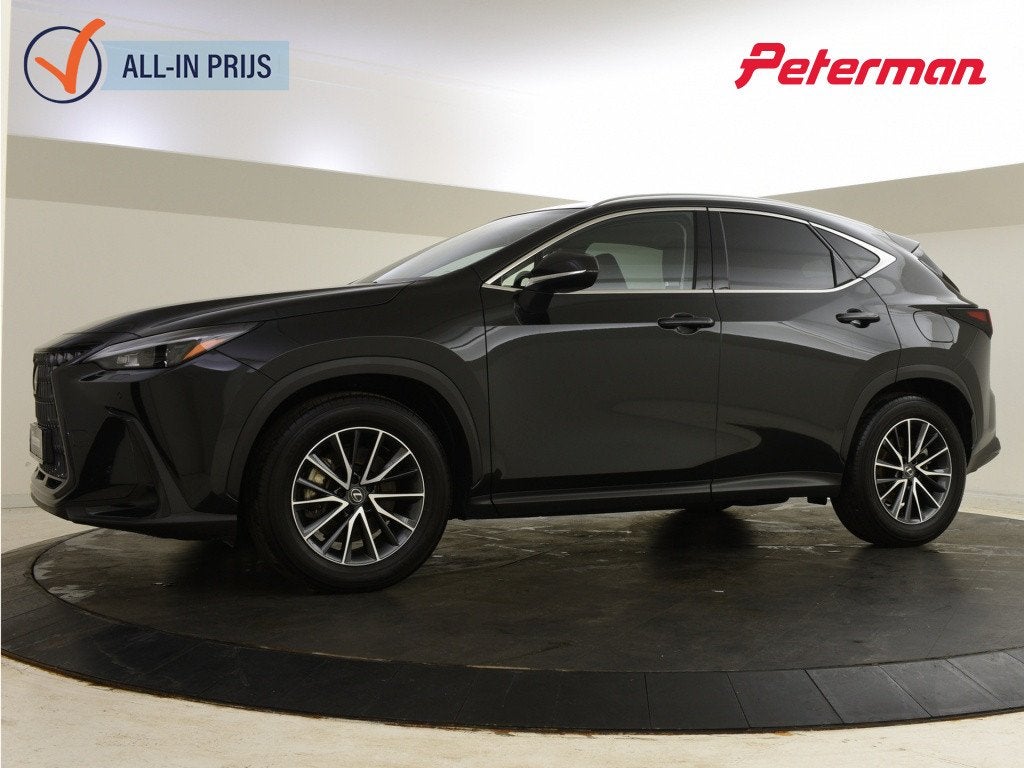 Lexus NX 450h+ AWD Luxury Line | Trekhaak | Blindspot | El., Automaat, Gebruikt, Zwart, 4 cilinders