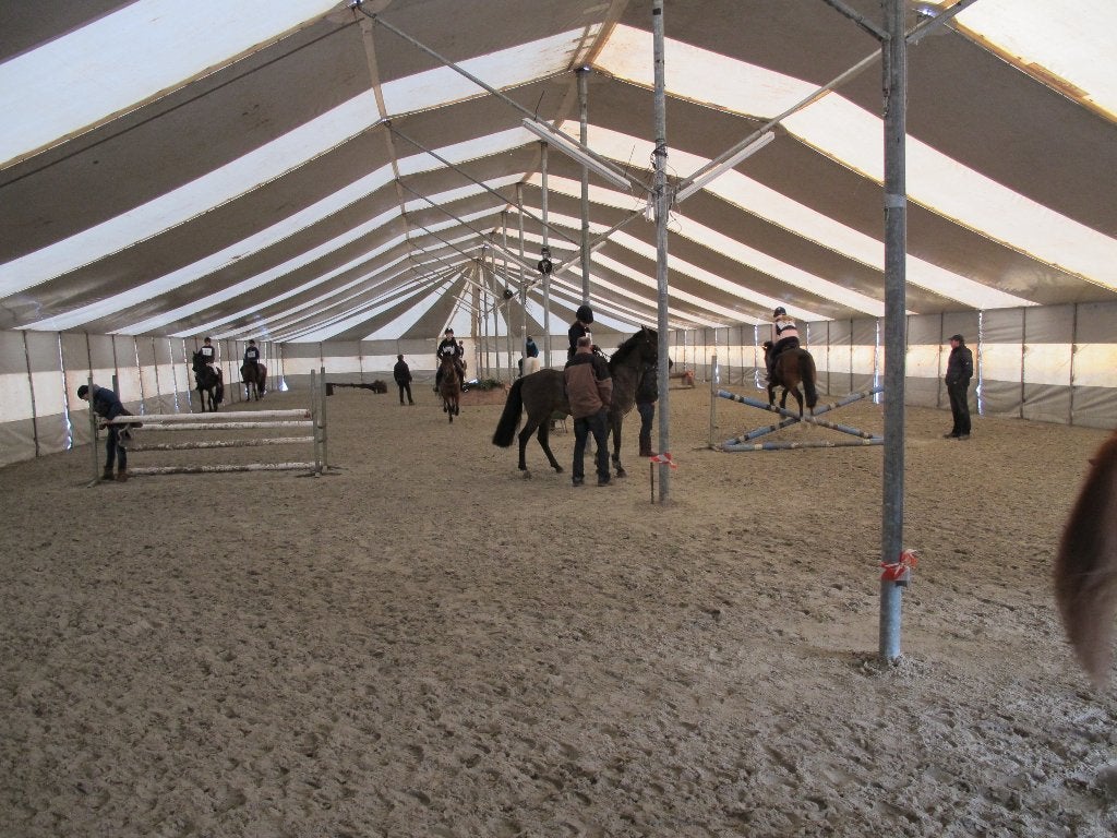 Grijs-witte opslagtent 20x50 meter, Ophalen, Bressers Holding BV, Info@bresserstenten.nl, Middendijk 38D te Helmond