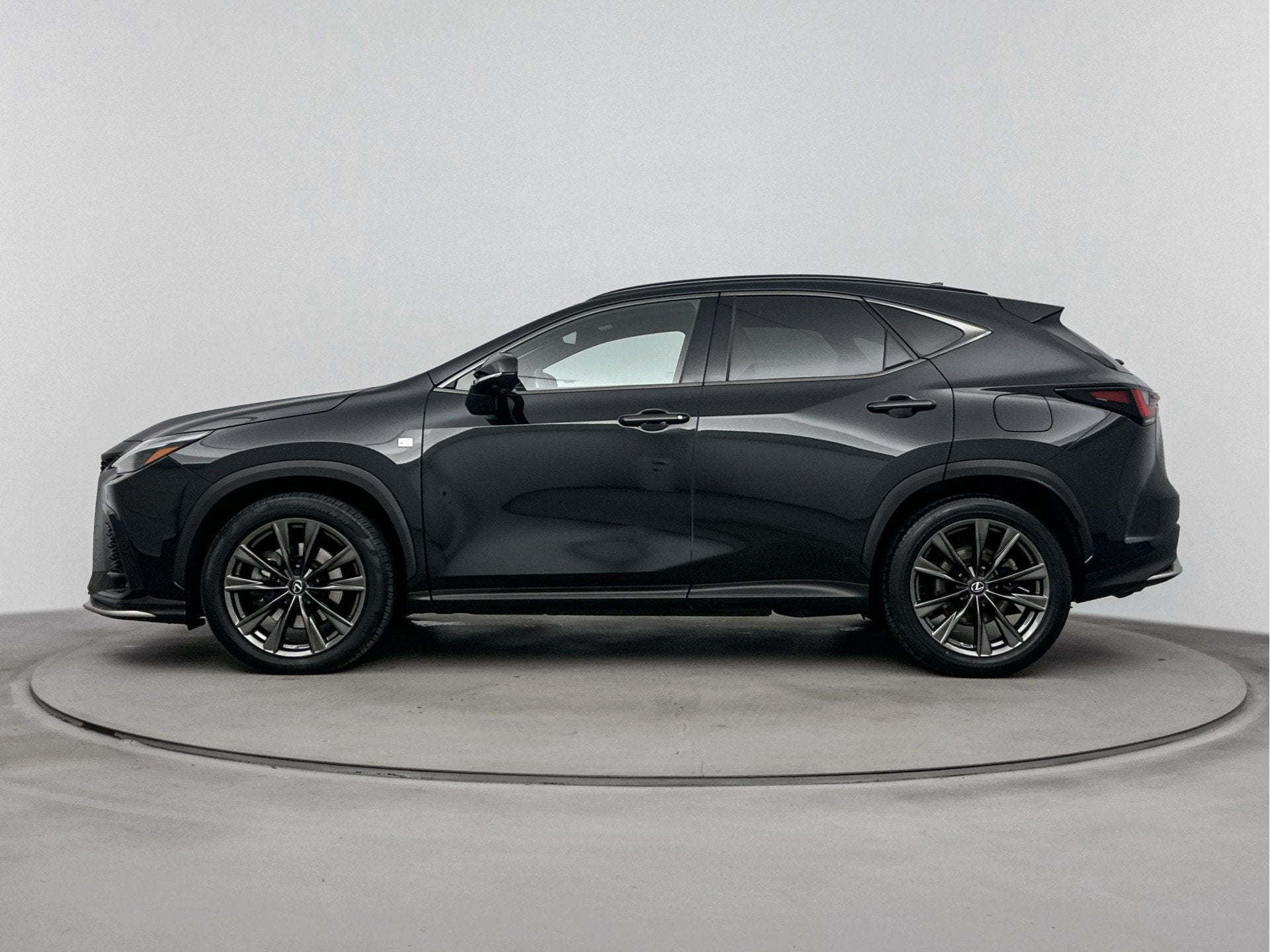 Lexus NX 450h+ AWD F-Sport Line | 360 Camera | Stoelverwar, Auto's, Lexus, Automaat, 12 maanden, Gebruikt, Euro 6
