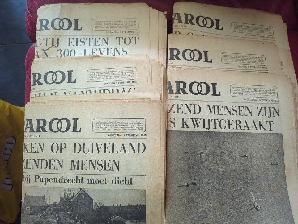 Het Parool febr 1953 - Watersnoodramp, Ophalen of Verzenden, Gelezen, Krant