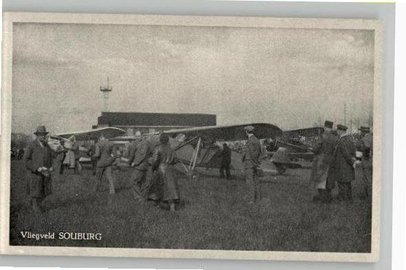 Vliegveld SOUBURG vliegtuigen +volk fotokrt, Verzenden, 1920 tot 1940, Ongelopen, Zeeland