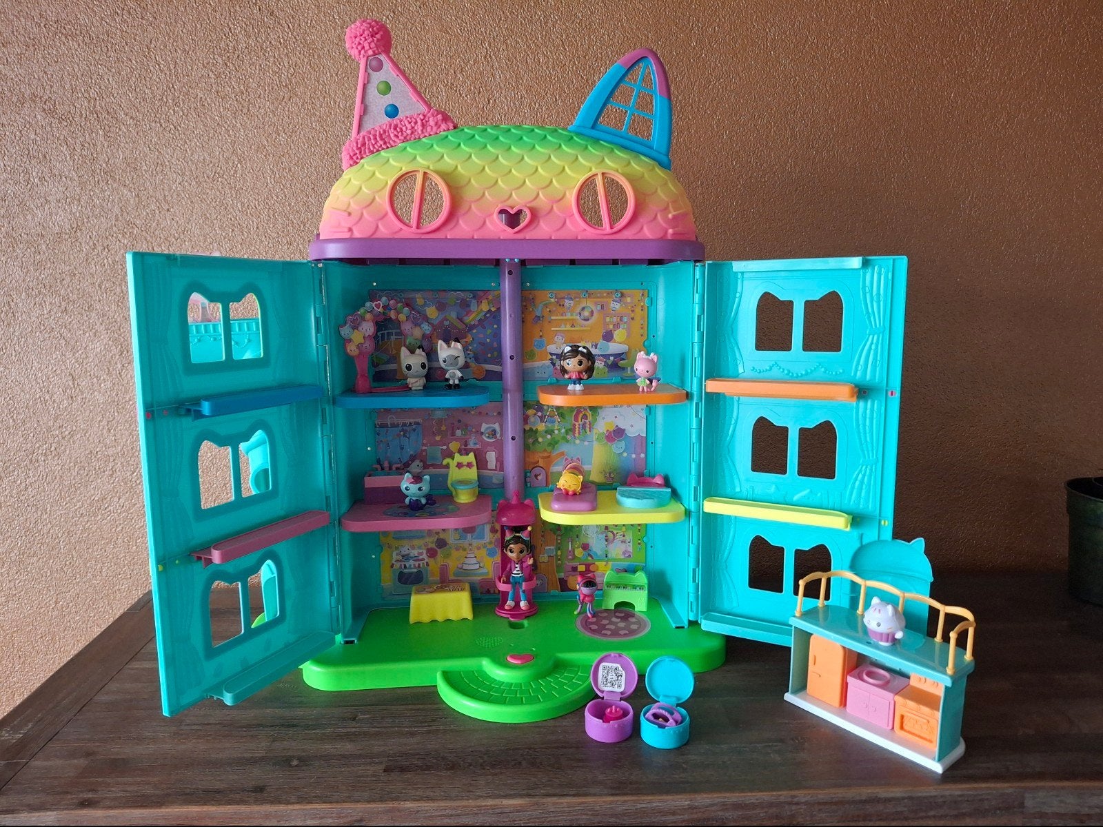 Gabby's poppenhuis - Gabby's dollhouse, Kinderen en Baby's, Speelgoed | Poppenhuizen, Ophalen of Verzenden, Poppenhuis