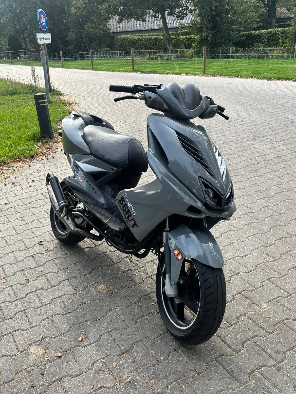 Aerox dr70 brom, Ophalen, Gebruikt, Maximaal 45 km/u, Benzine