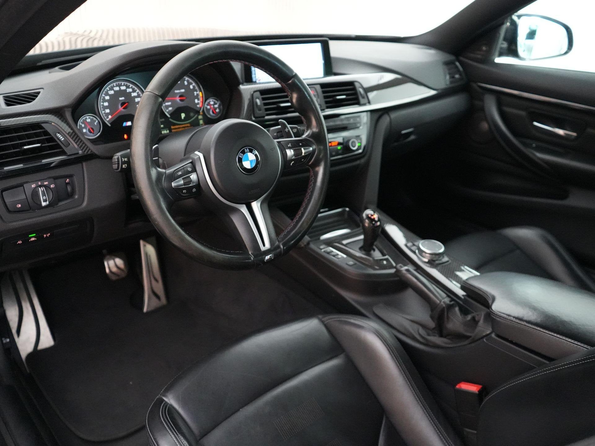 BMW M4 Coupé 431pk |Akrapovic|BBS 20" lichtmetalen velgen|H, Automaat, 4-Serie, 4 stoelen, Leder