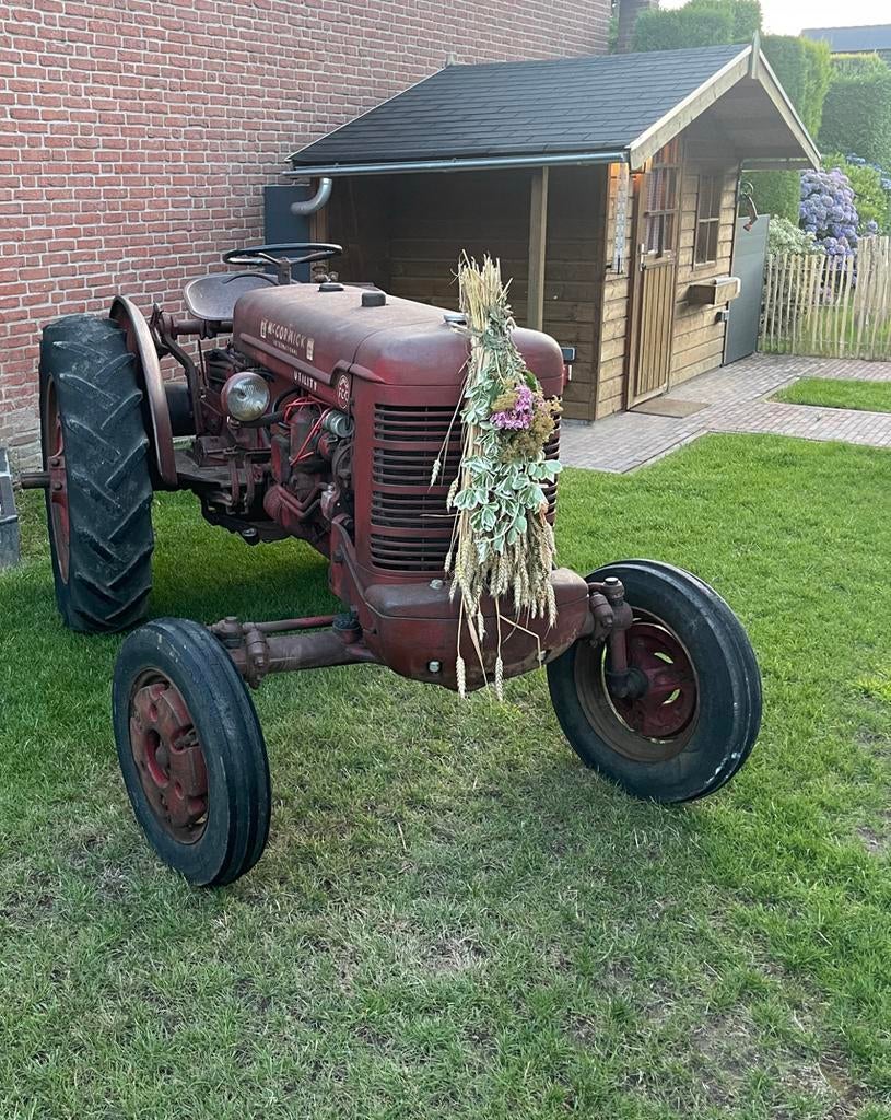 MC Cormick Super FC-C Nieuwe banden Benzine 1954 op kenteken, Tot 2500, Oldtimer, McCormick, Ophalen of Verzenden