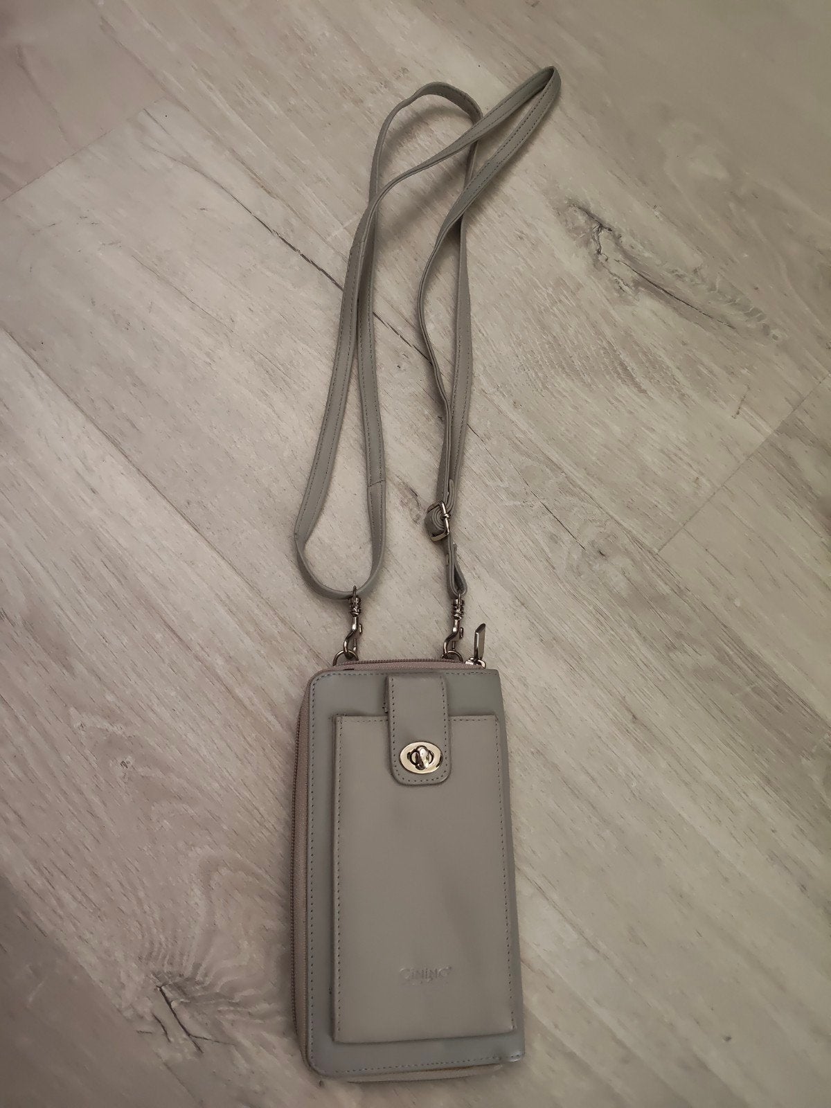 Mooi nieuw grijs telefoontasje 11x21 cm, Ophalen of Verzenden, Nieuw, Grijs, Schoudertasje