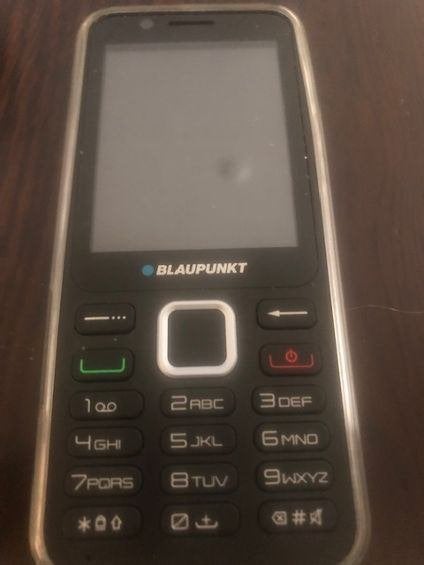 Telefoon BLAUPUNKT FL06  G4  NIEUW NOOIT GEBRUIKT, Telecommunicatie, Mobiele telefoons | Nokia, Ophalen, Nieuw, Zwart, Fysiek toetsenbord