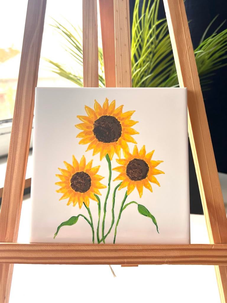 Glimmend keramiek tegeltje met zonnebloemen, Ophalen of Verzenden