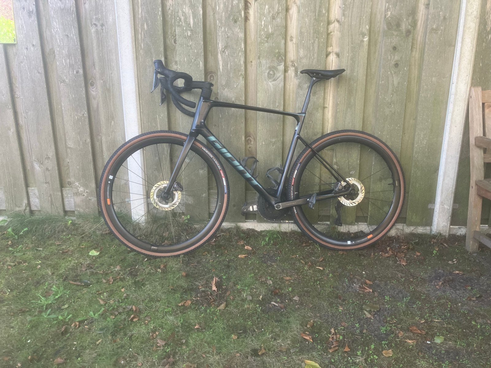 Giant Defy Advanced Pro 0 2024 L Carbon Blue Dragonfly, Fietsen en Brommers, Fietsen | Racefietsen, Ophalen, 28 inch, Gebruikt