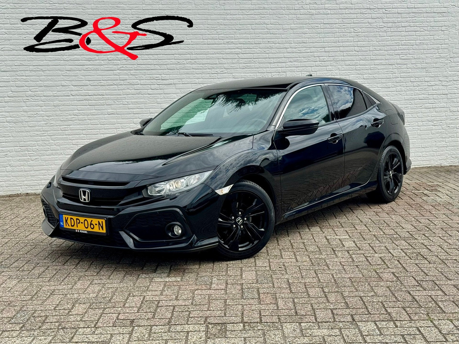 Honda Civic 1.0 i-VTEC PDC+Camera Clima Navigatie Stoelverwa, Dealer onderhouden, Stof, Gebruikt, Euro 6