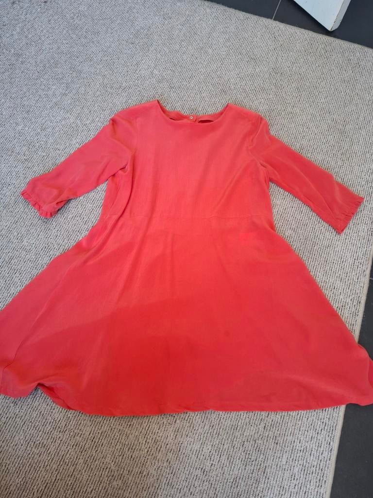 Claudie Pierlot zijden jurk nieuw – maat M, Kleding | Dames, Jurken, Maat 38/40 (M), Nieuw, Ophalen of Verzenden, Roze