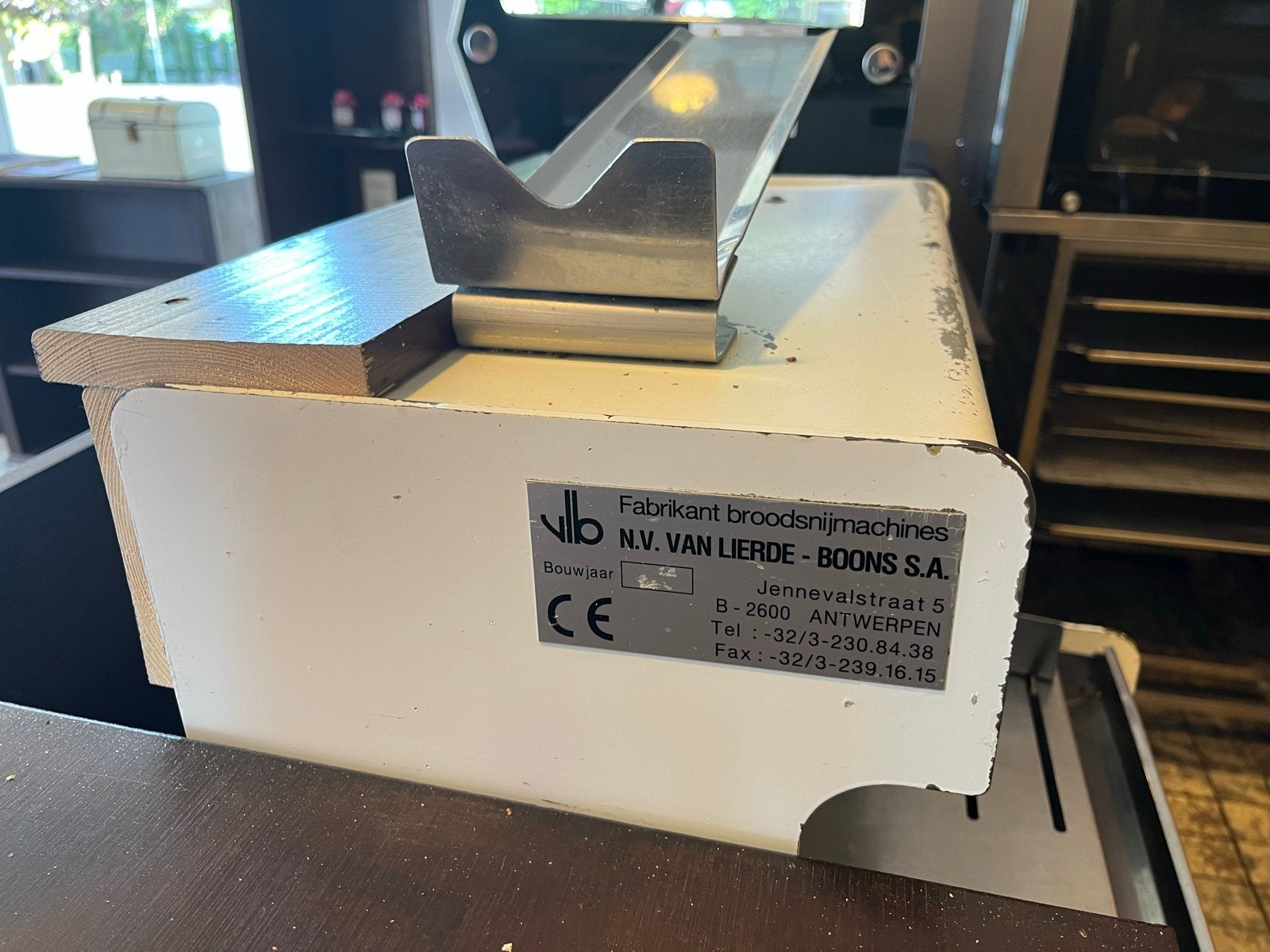 Professionele Broodsnijmachine N.V. Van Lierde - Boons S.A., Ophalen, Gebruikt, Bakkerij en Slagerij
