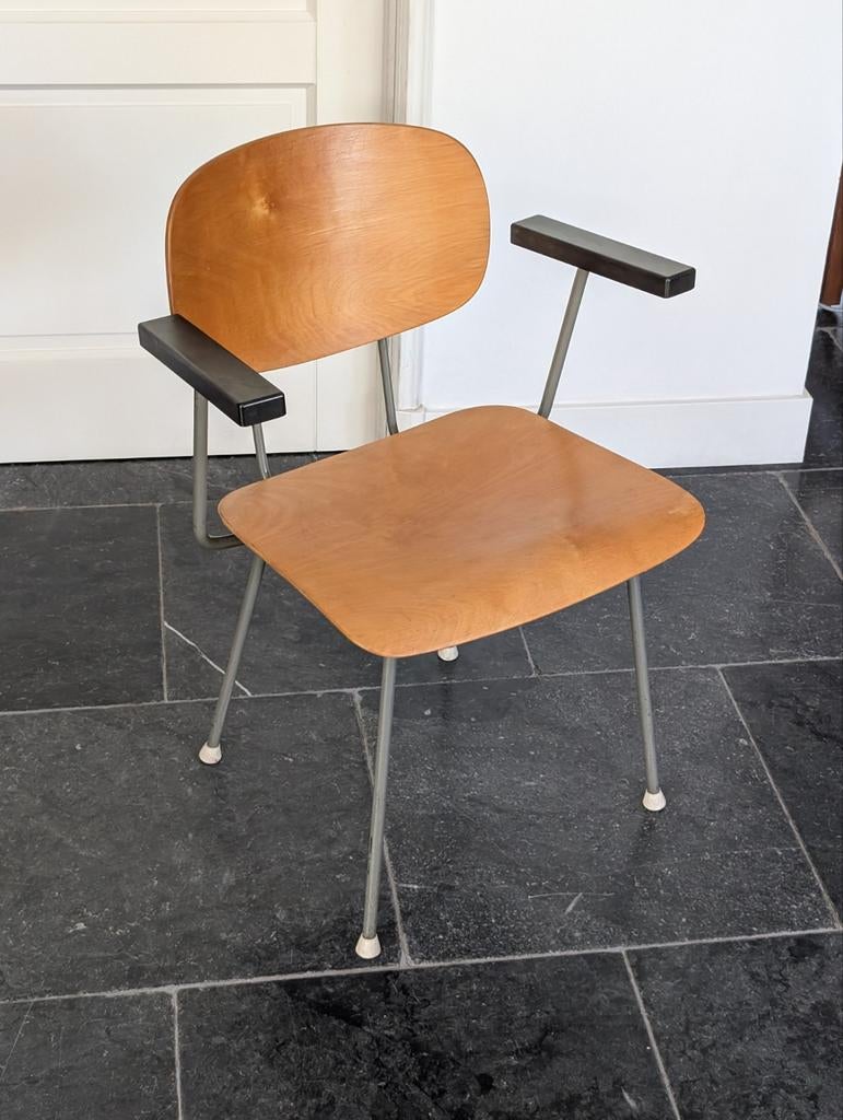 Gispen stoel model 216 door Wim Rietveld jaren 50, Ophalen
