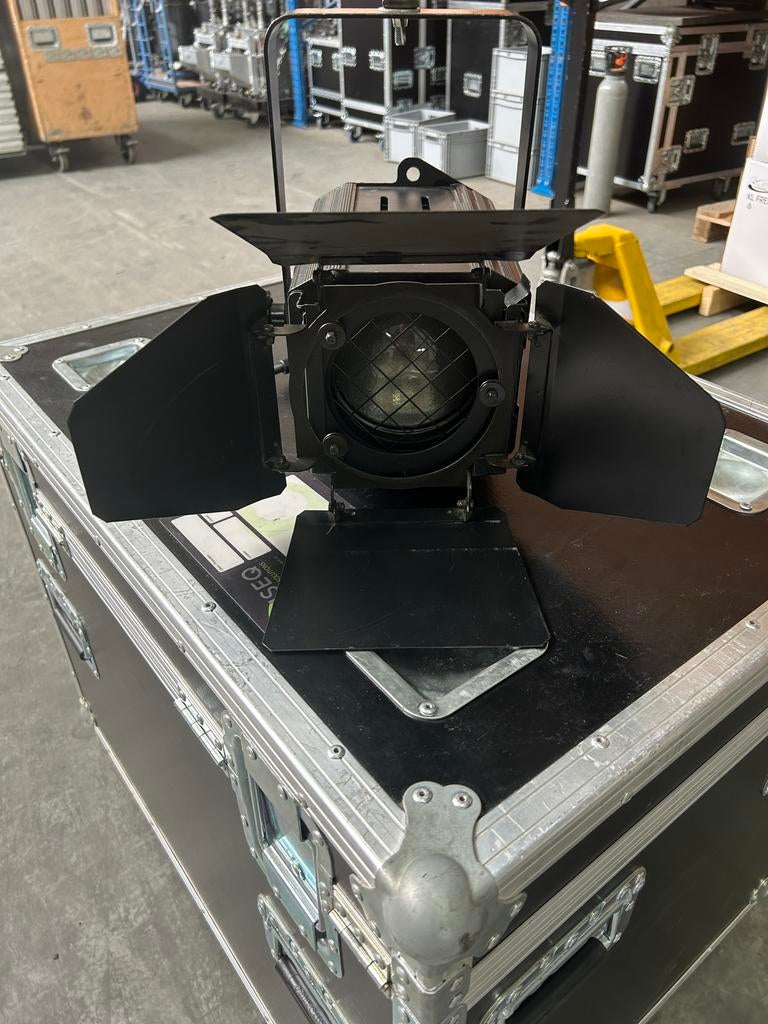 Theater lamp 500 en 1000watt, Ophalen, Gebruikt, Licht