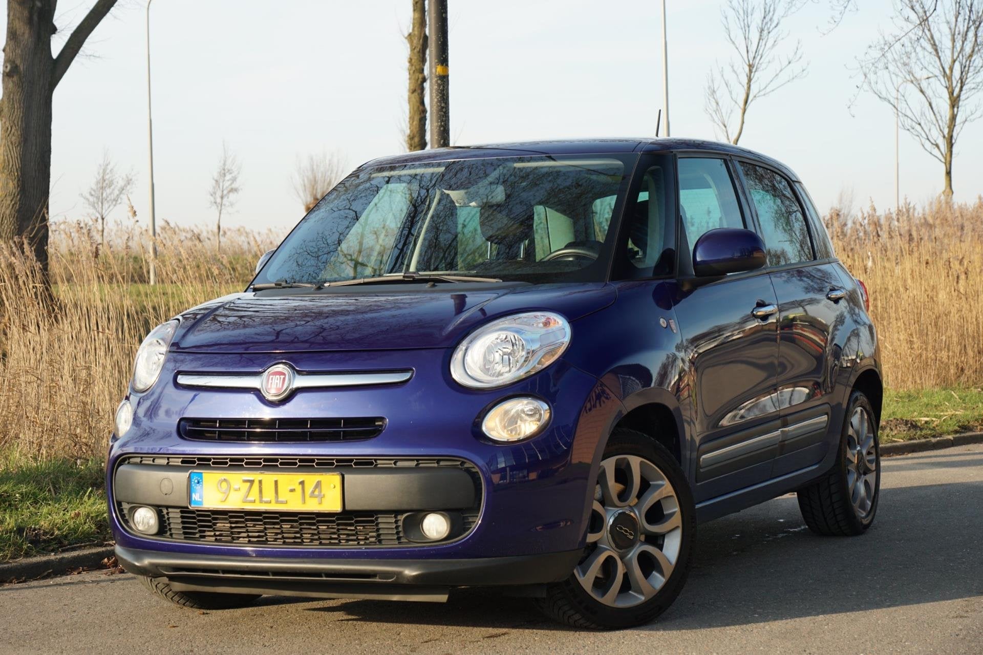 Fiat 500 L 1.4-T-Jet Beats Edition - Blu Tornado - Panorama/, Auto's, Fiat, Voorwielaandrijving, Dealer onderhouden, Stof, Gebruikt