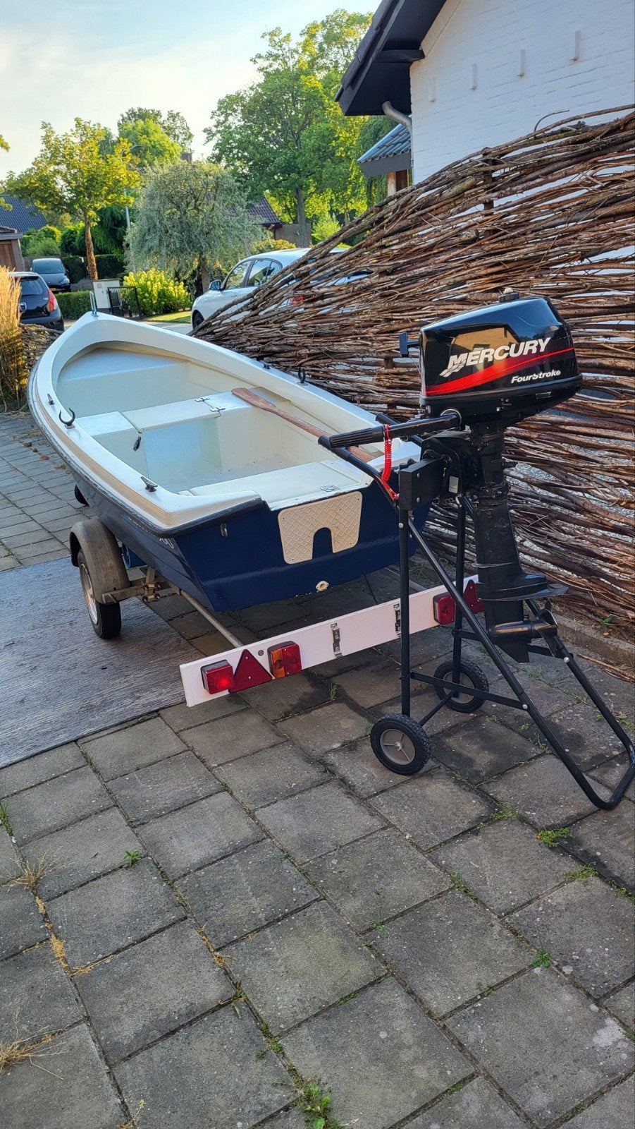 Crescent 360 motorboot visboot roeiboot, Watersport en Boten, Ophalen, Trailer