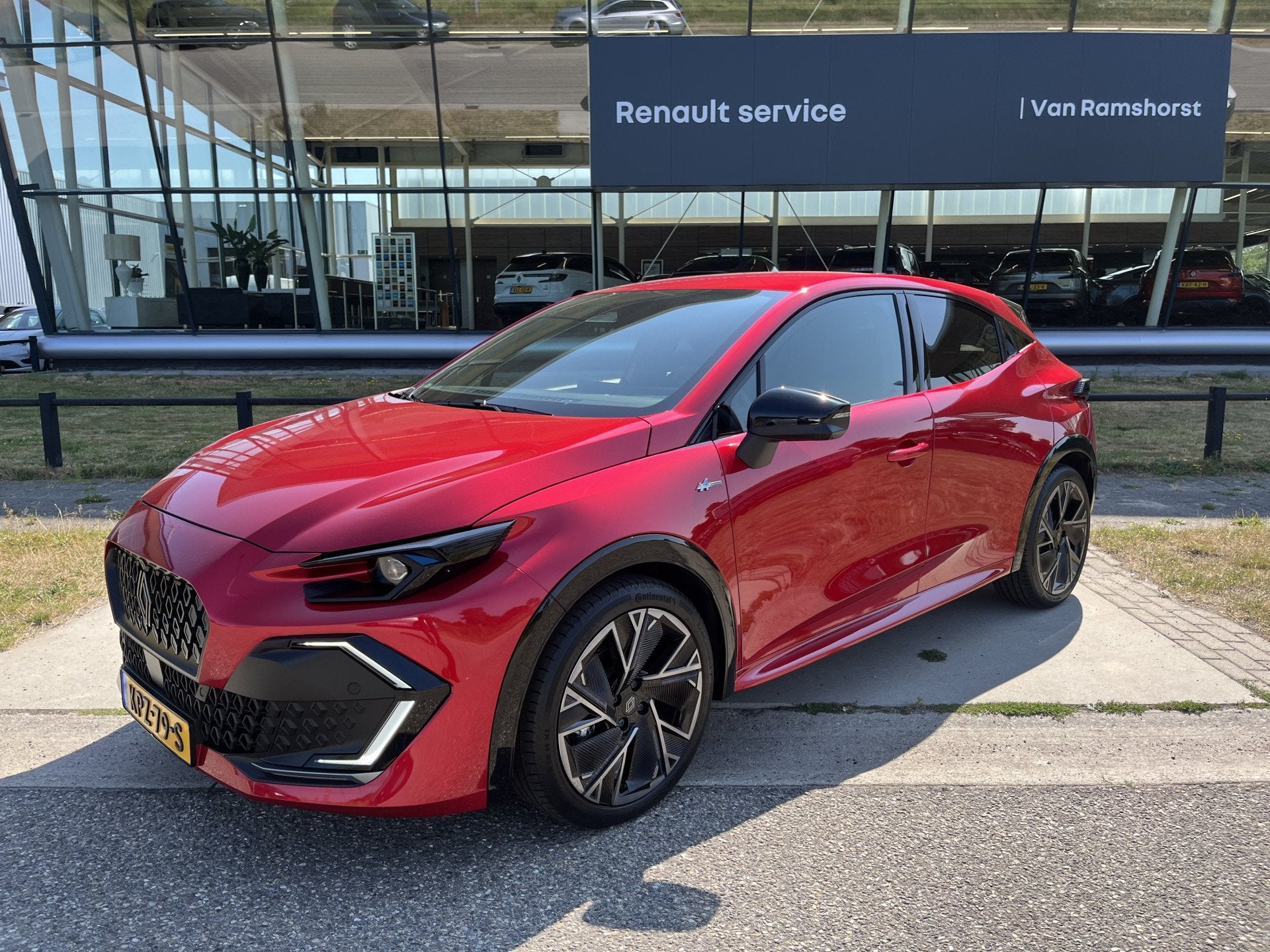 Renault Clio 1.8 Hybrid 160PK esprit Alpine / Harman / Stoel, 12 maanden, Gebruikt, Euro 6, 4 cilinders