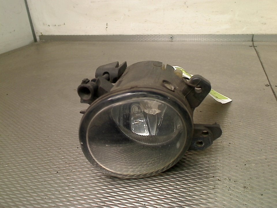 Mistlamp Links Voor Mercedes-Benz B (W245) 2008 1305200028, Auto-onderdelen, Gebruikt, Mercedes-Benz AG, Mercedes-Benz, Mercedesstraße 120, Stuttgart 70372, , Duitsland